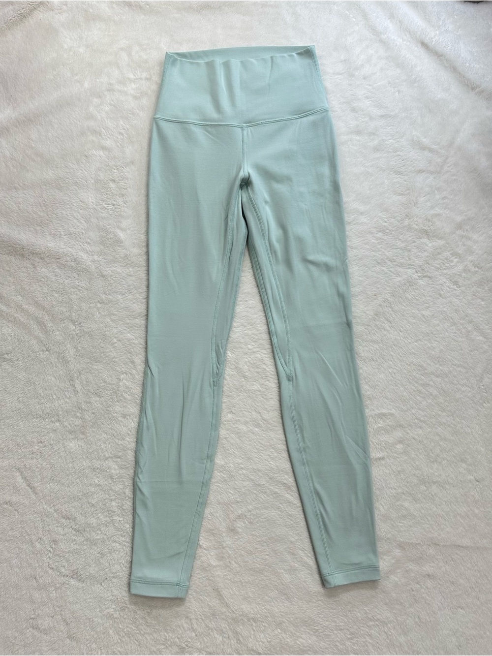 Lululemon Align High-Rise Pant 28" Delicate Mint Size 4 - Great Condition